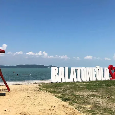 Vakantiehuis In 36529 Balatonföldvár